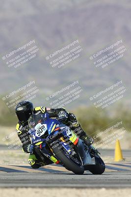 media/Jan-15-2026-Racers Edge (Thu) [[dfebeb70ab]]/2-A Group/Session 5 (Turn 5)/